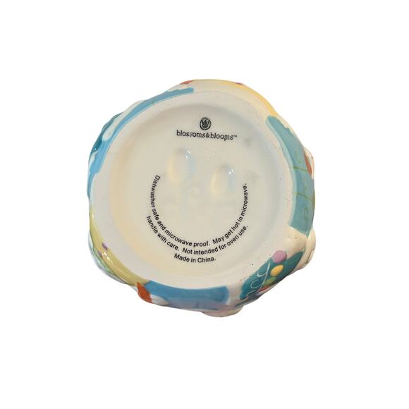 Blossoms and Blooms Easter Bunny Ceramic Candy Dish Basket - Picture 5 of 5